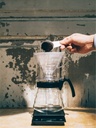 https://cdn.shopify.com/s/files/1/0792/2666/7327/files/hario_vcnd-02b-ex_v60-craft-coffee-maker_pourover-set_scale_1800x1800_08de7c46-2f76-4ede-aecb-dae41c21e399.jpg?v=1690579911